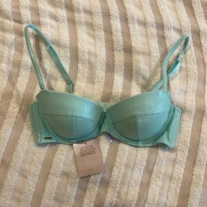 Savage Fenty Bra - never worn